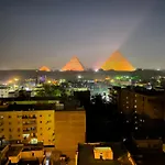 Jumeirah Pyramids View Inn