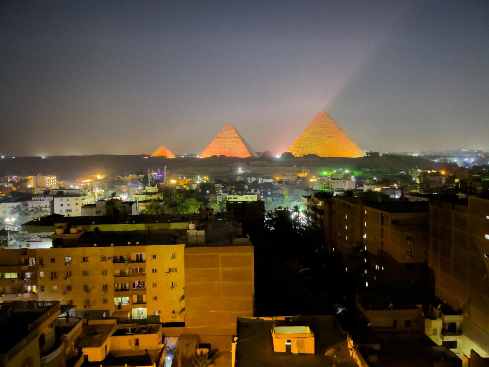 Jumeirah Pyramids View Inn Kafrat al Jabal