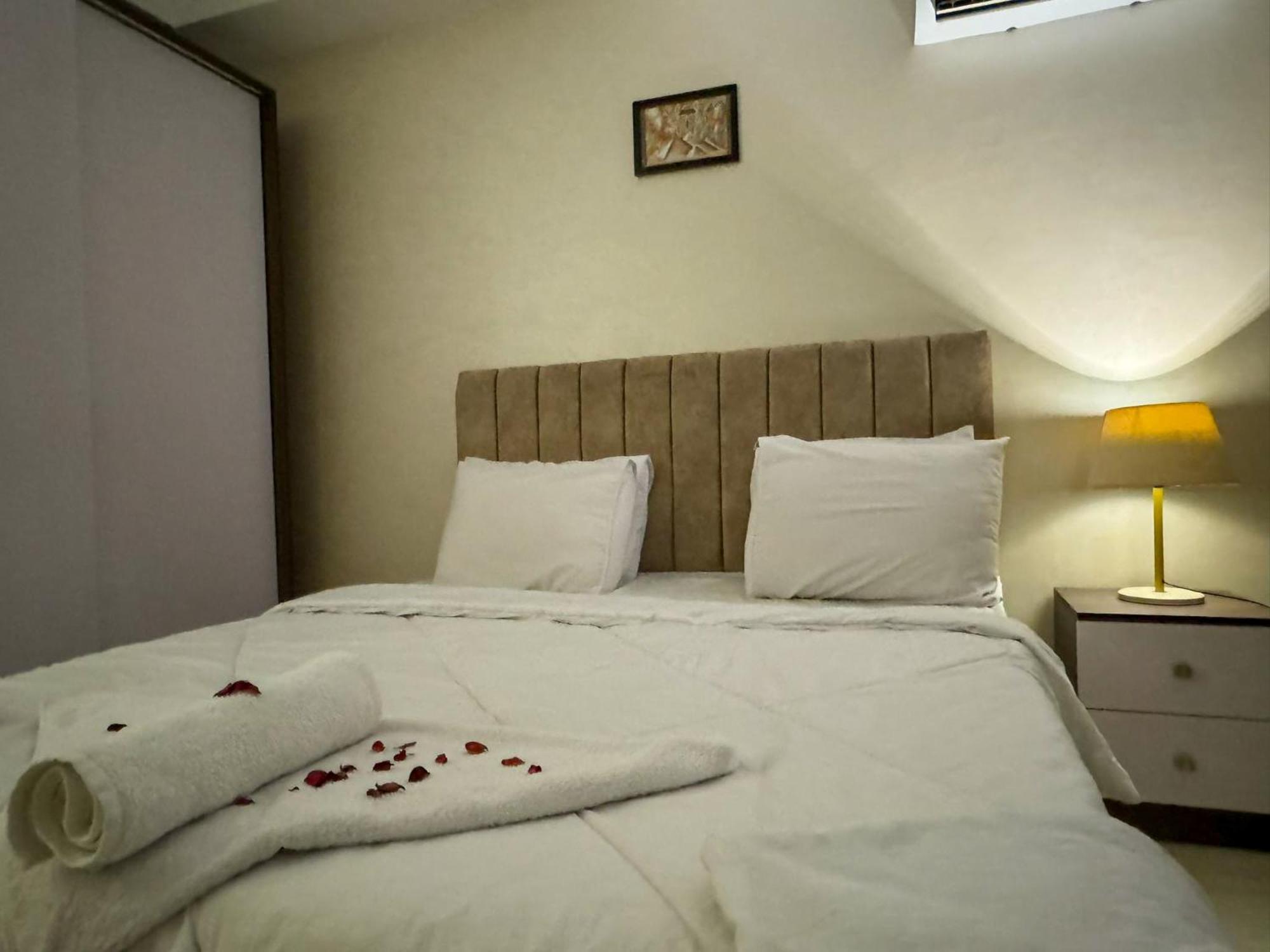 Jumeirah Pyramids View Inn Kafrat al Jabal